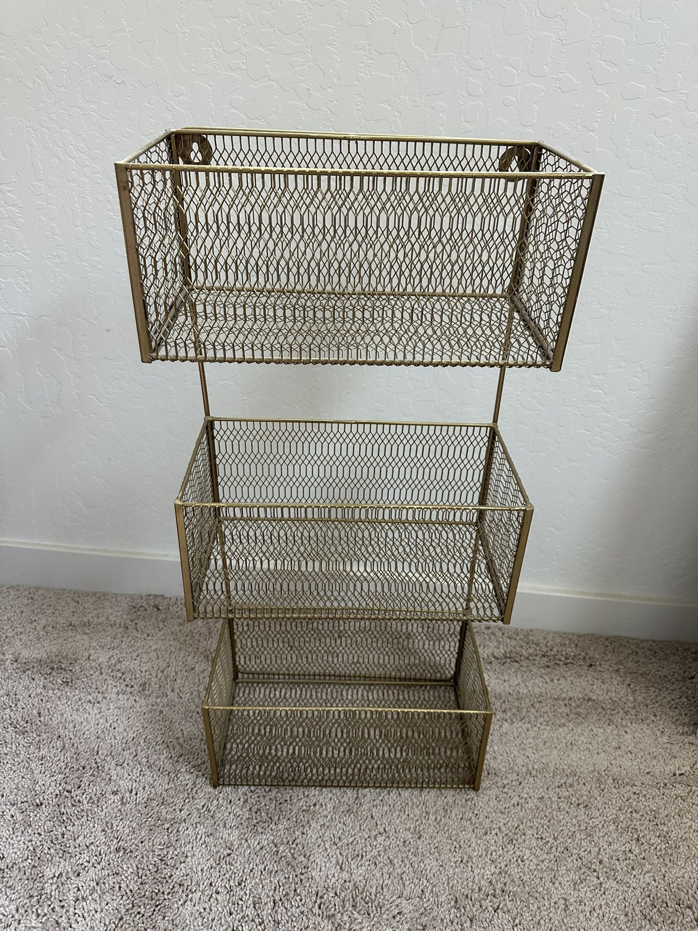 Gold Organizer