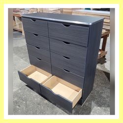 Ten drawers dresser