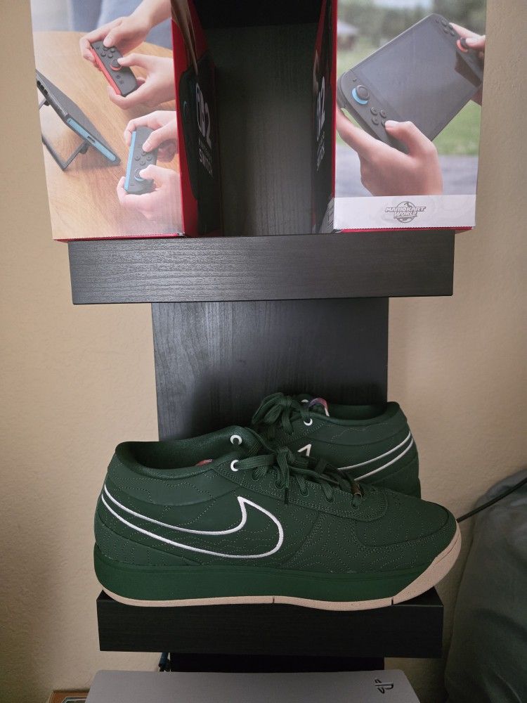 Nike Book 1