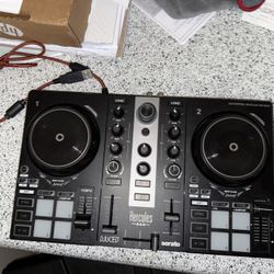 DJ Controller Inpulse 200 (MK2)  With Pioneer Speakers