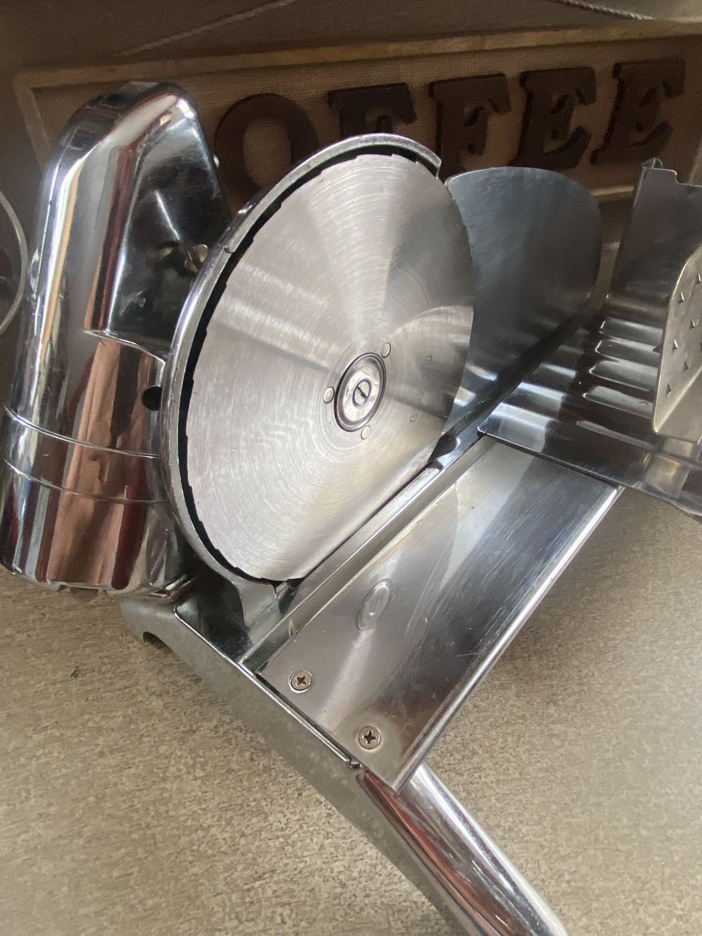 Cuisinart Meat Slicer for Sale in Los Angeles, CA - OfferUp