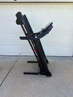 ProForm carbon TL 10% incline Treadmill $480
