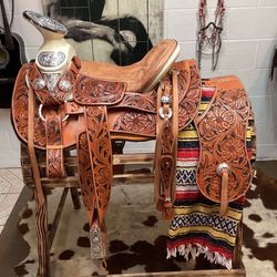 Montura/Horse Saddle 