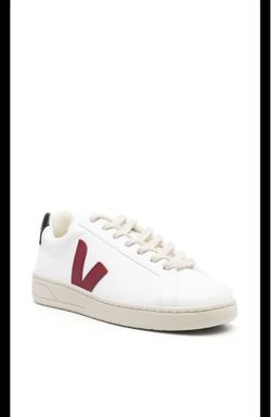 VEJA sneakers woman