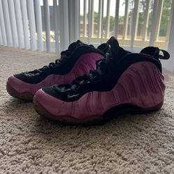 Pearlized Pink Foamposite One 