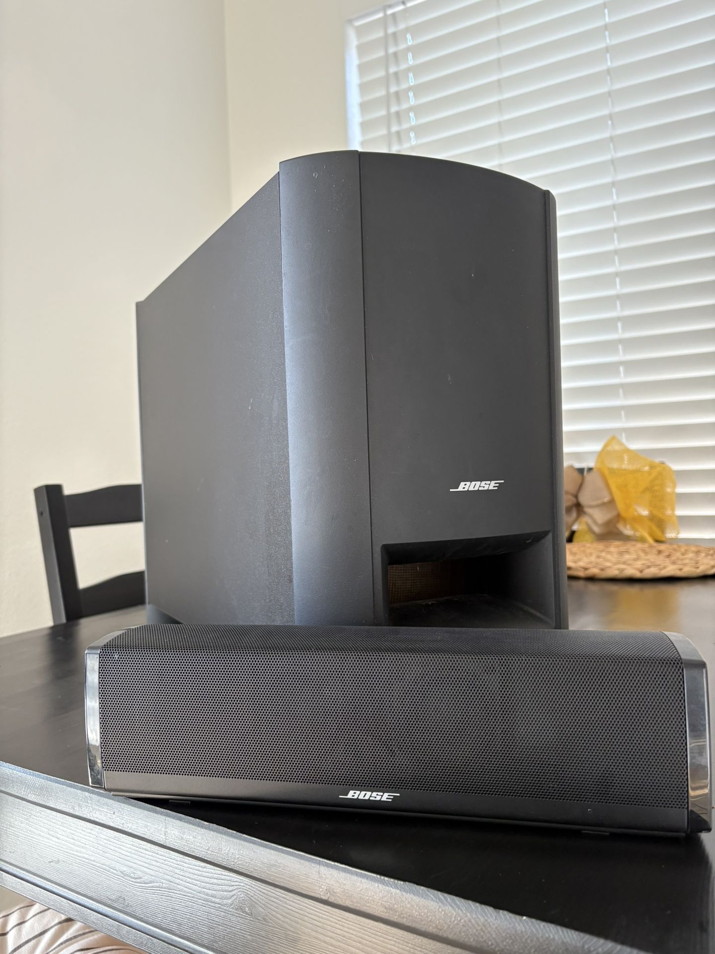 BOSE SOUND BAR