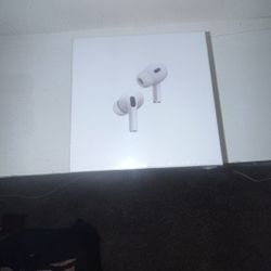 AirPods Never Used 