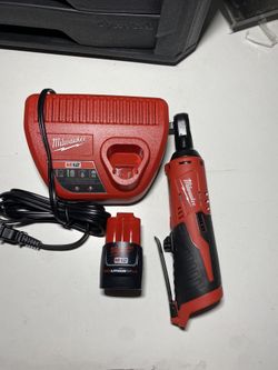 Milwaukee 3/8 Ratchet 