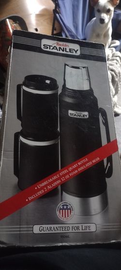 Vintage Stanley Thermos With Mugs