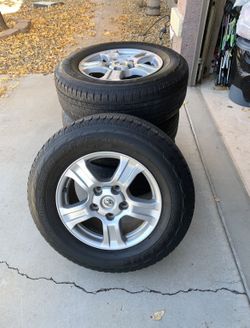 Toyota Wheels/ Tires