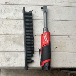 Milwaukee Fuel Extended Ratchet 