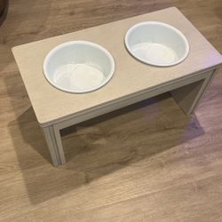Elevated Dog Bowls