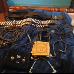 Gibson Guitar Equipment 