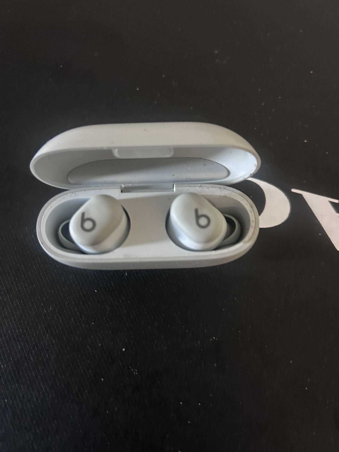 Beats Solo Buds