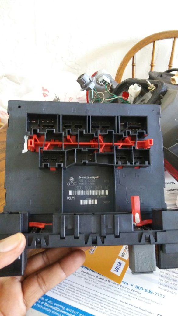 VW VOLKSWAGEN PASSAT B6 3C BCM BODY CONTROL MODULE CCM COMFORT UNIT 3C0937049AE