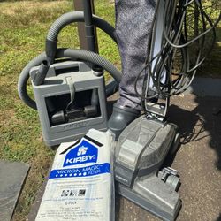 Kirby vacuum w/ extra bags