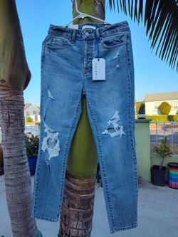👖$25