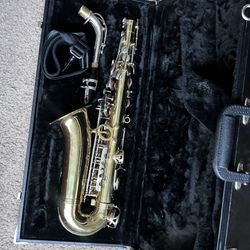 Saxophone 