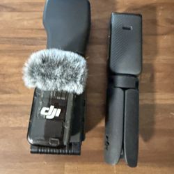 Osmo Pocket 3 With Battery Grip And DJI Mic 2