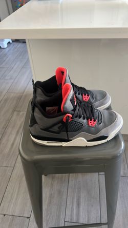 Jordan 4 Infraded