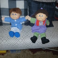 Cabbage Patch kids (2) 1 girl, 1 boy