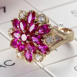 New 18k Gold Engagement Ring 