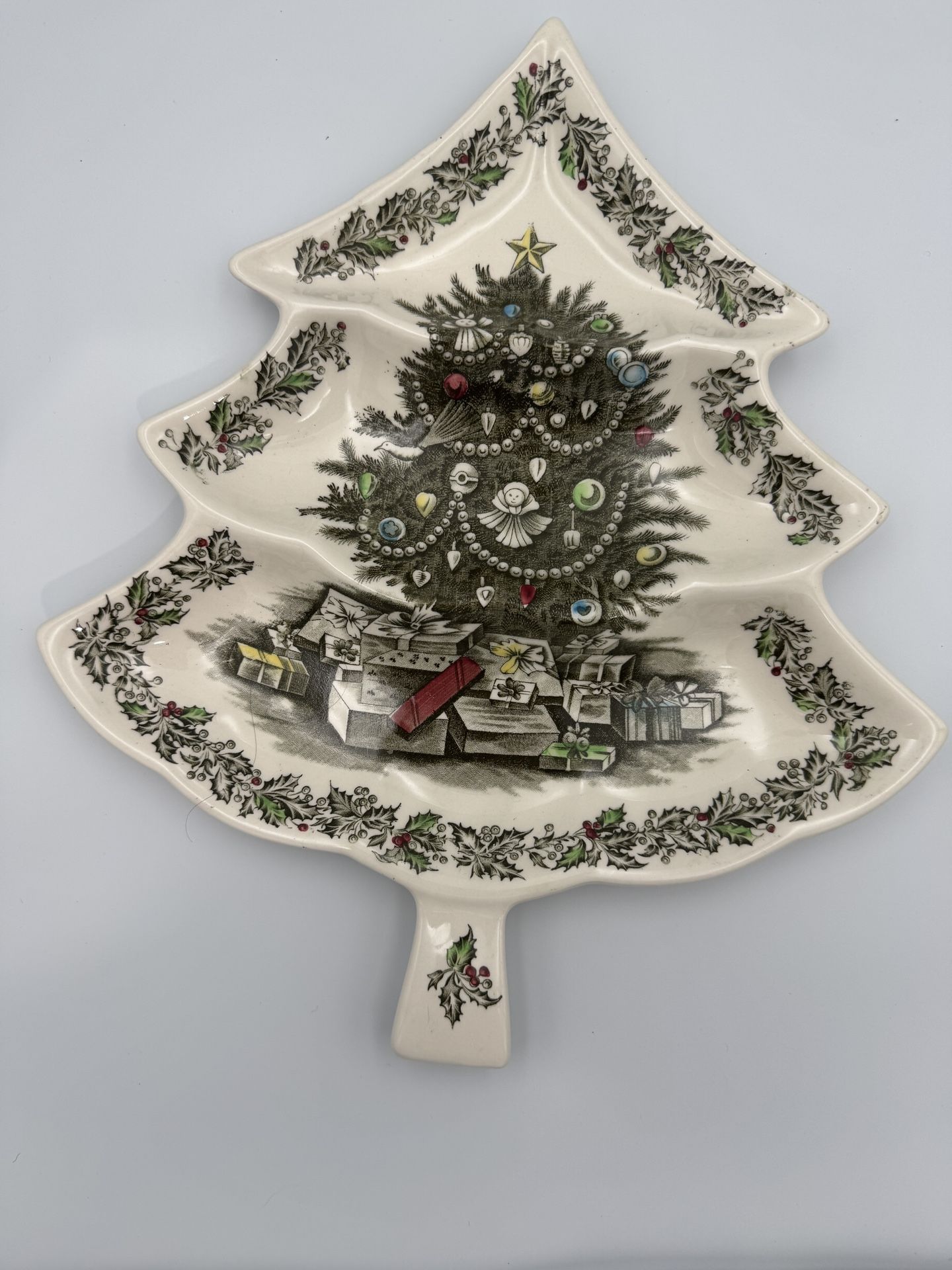 Johnson Brothers Merry Christmas Tree Dish – 13”