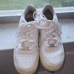 Women's Nike Air 1 Low GS Size 6.5 White 