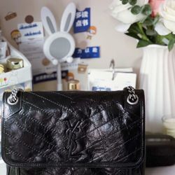 SAINT LAURENT YSL Niki Silver Chain Black Label Logo Vintage Pleated Calfskin Wandering Bag Crossbody Shoulder Bag(140)32
