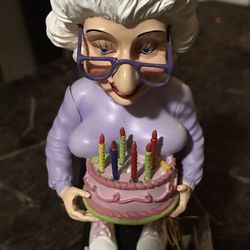 New With Tags Biddy’s Birthday Statue
