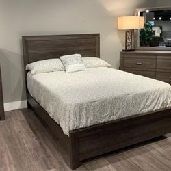 FREE DELİVERY 🚚 Twin ANd Full Bedroom Set (Adelaida Brown Panel Youth Bedroom Set)