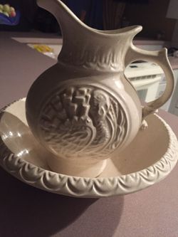 Vase and bowl