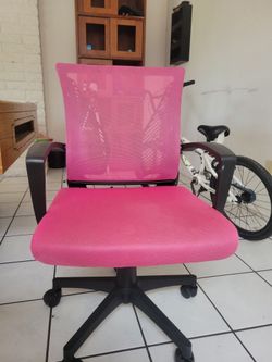 Desk chair
