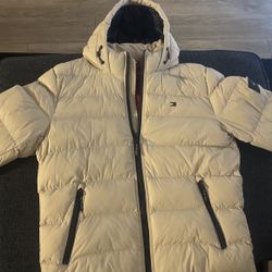 Tommy Hilfiger Puffer Jacket Brand New