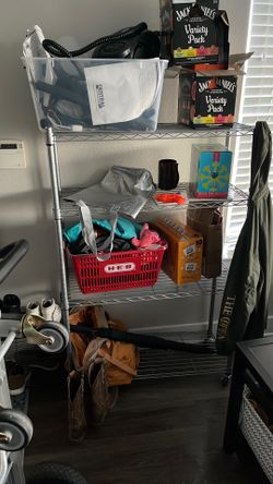 METAL SHELVING