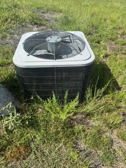 AC UNIT USED SOLD AS IS