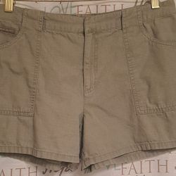 DKNY Beige Women's Short, Size S