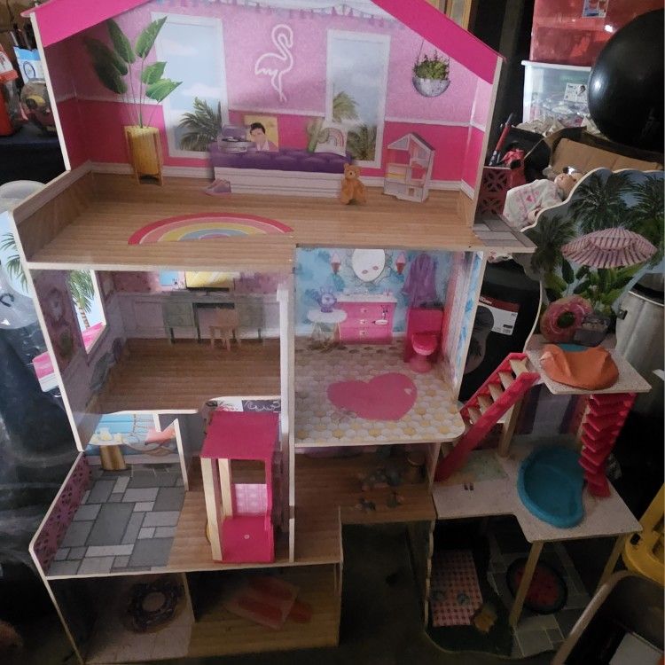 Wood Barbie House 