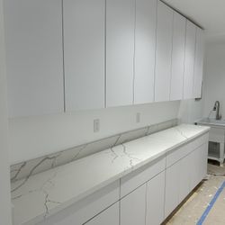 New Laundry Room Cabinets 