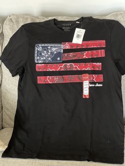 Men Shirt’s. New Guess. Different Sizes 