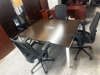 HERMAN MILLER”TABLE CONFERENCE TABLE  NO CHAIRS