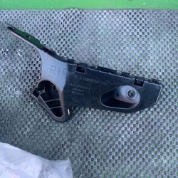 Fender Brackets Left And Right Side For Mazda 2 2016-2019