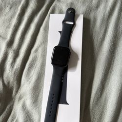 Apple Watch SE Model 