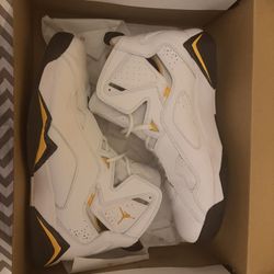 Jordan True Flight Size 12 White/Yellow