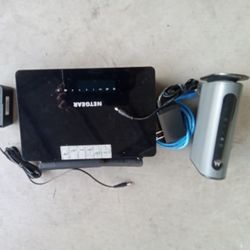 Motorola Cable Modem And Netgear R6220 Wi-Fi Gateway Router
