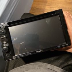 Kenwood Double Din Tv Radio Bluetooth Ready $150