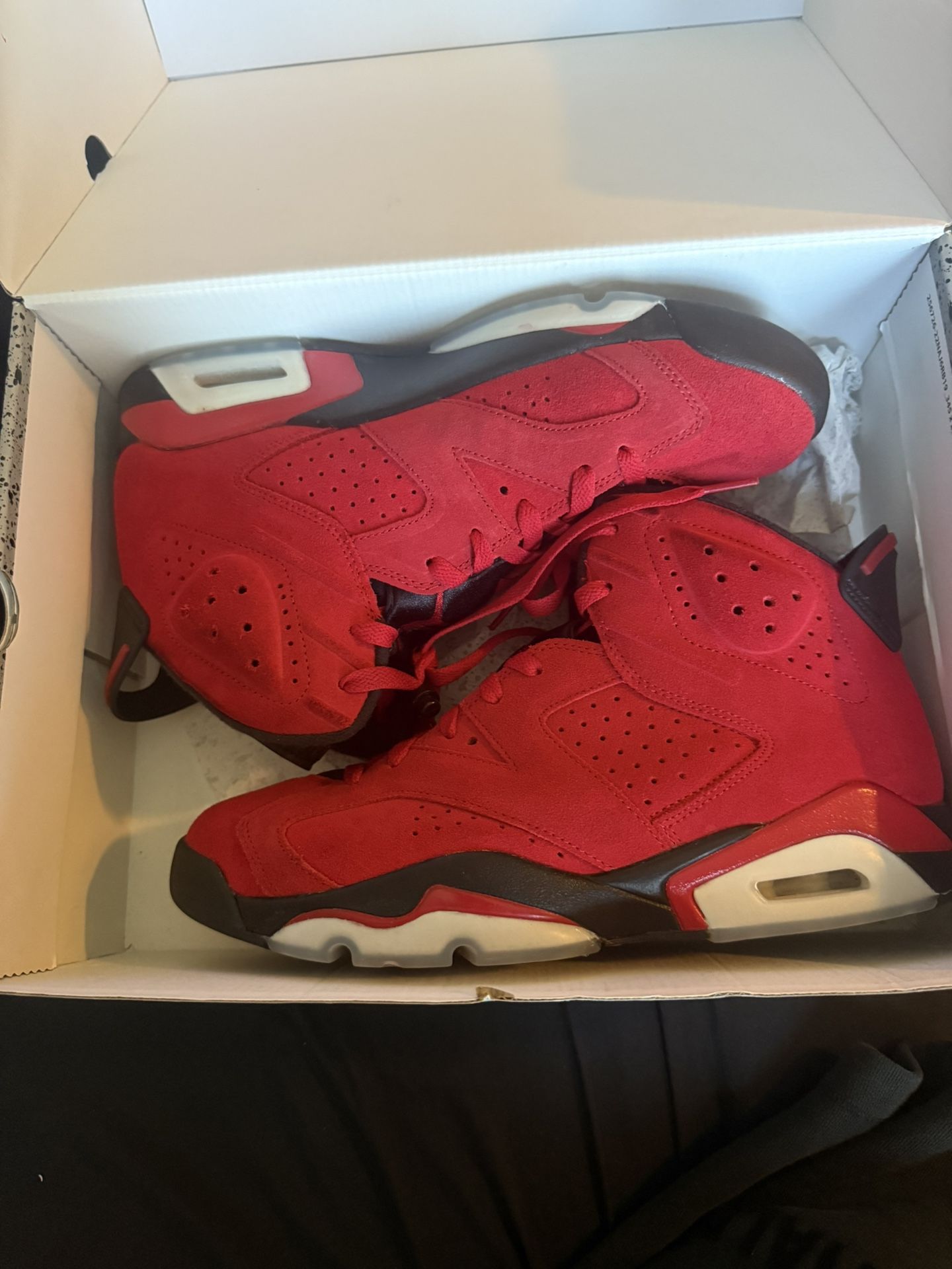 Jordan 6 Retro
