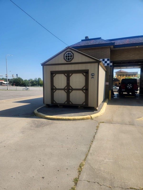 12X16 SHED , BUILT 6 MONTHS AGO BY TUFF SHED, 16" DISTANCEBETWEEN STUDS. PRICE $4900