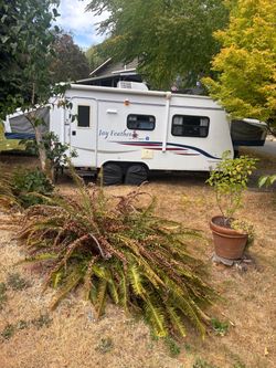 2008 Jayco Jay Feather /19’ Travel Trailer
