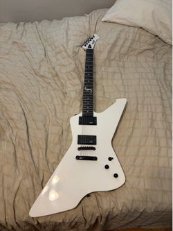 Signature Esp James hetfield snakebyte replica